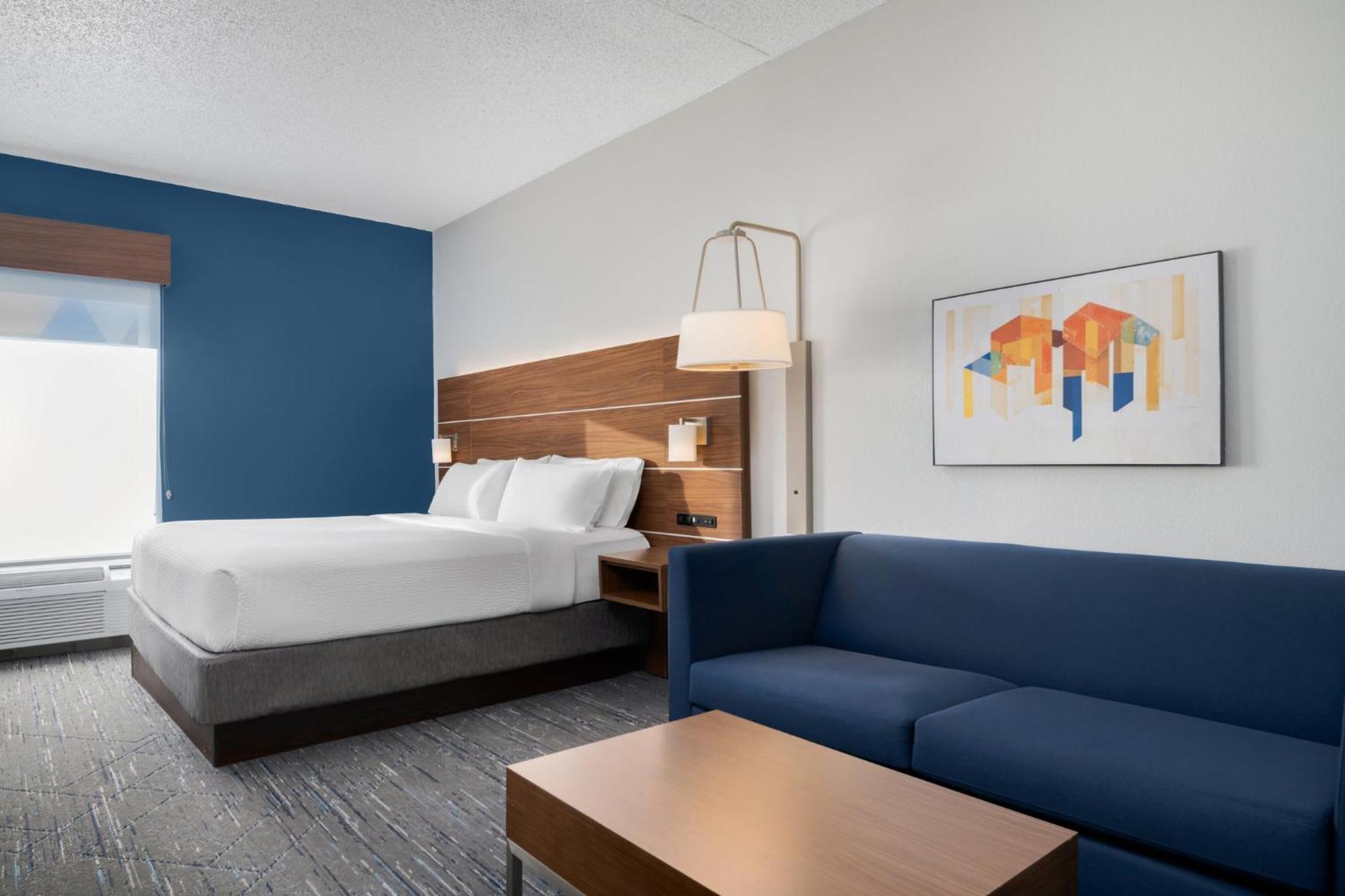 Holiday Inn Express Hotel & Suites Bentonville By Ihg Exterior foto